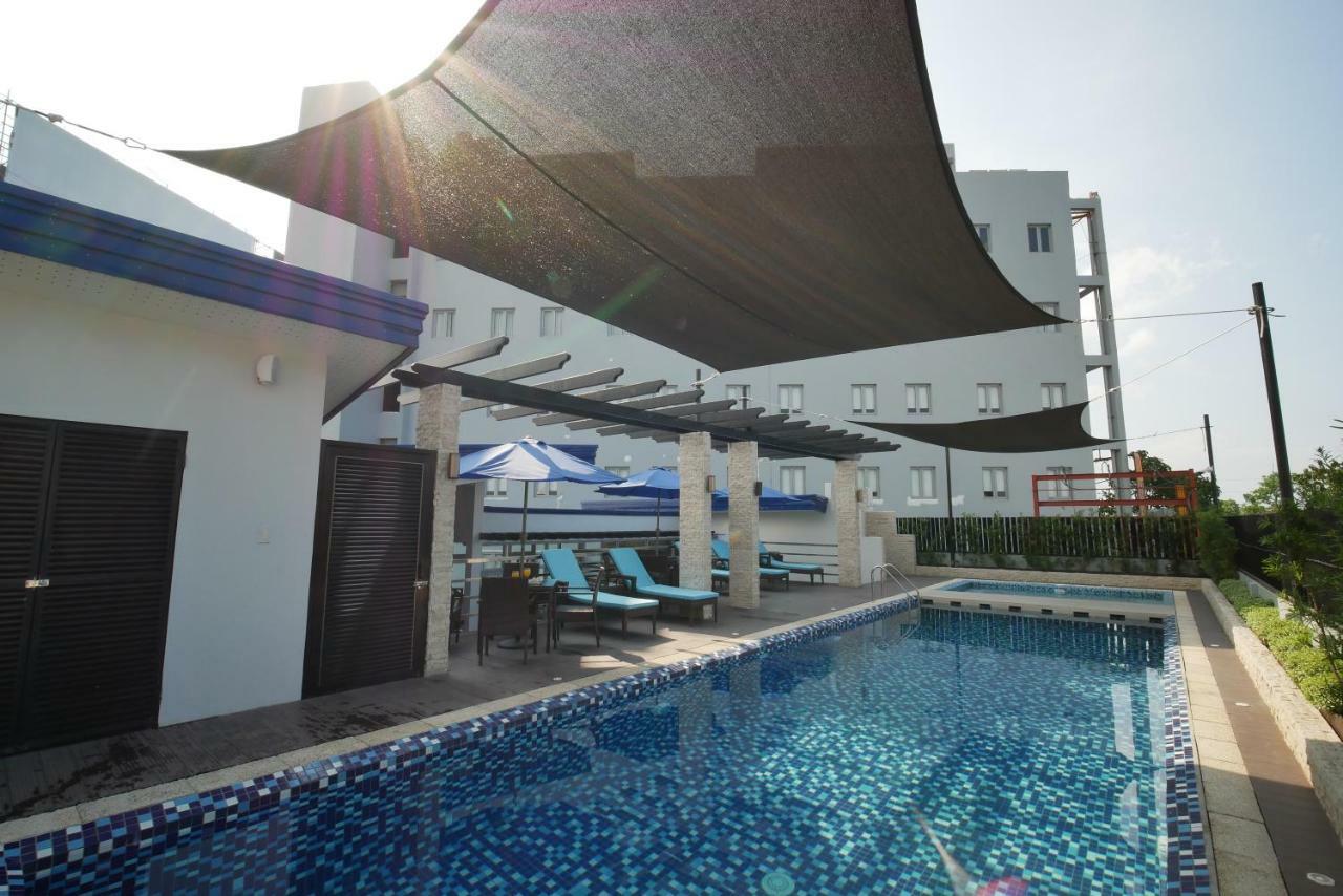 Blue Lotus Hotel Davao Zewnętrze zdjęcie