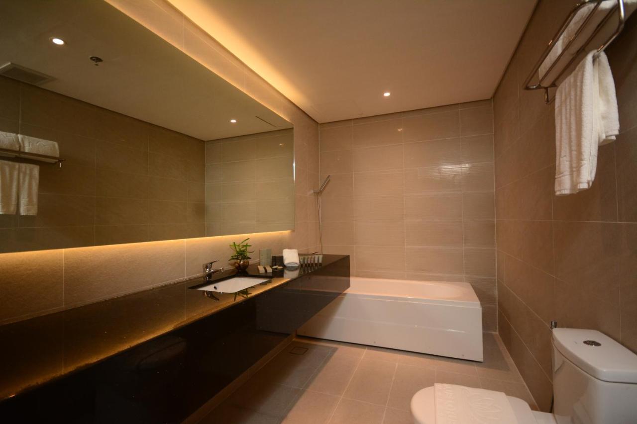 Blue Lotus Hotel Davao Zewnętrze zdjęcie