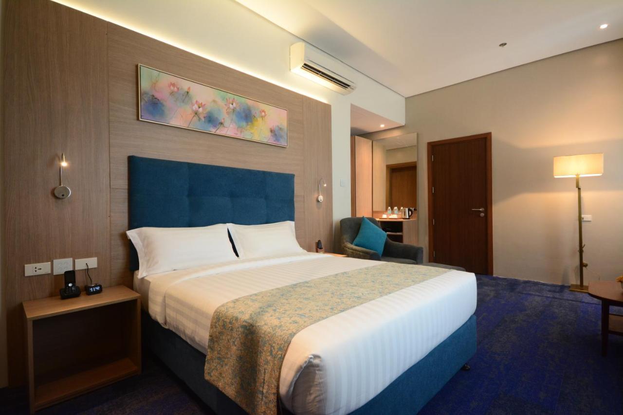 Blue Lotus Hotel Davao Zewnętrze zdjęcie