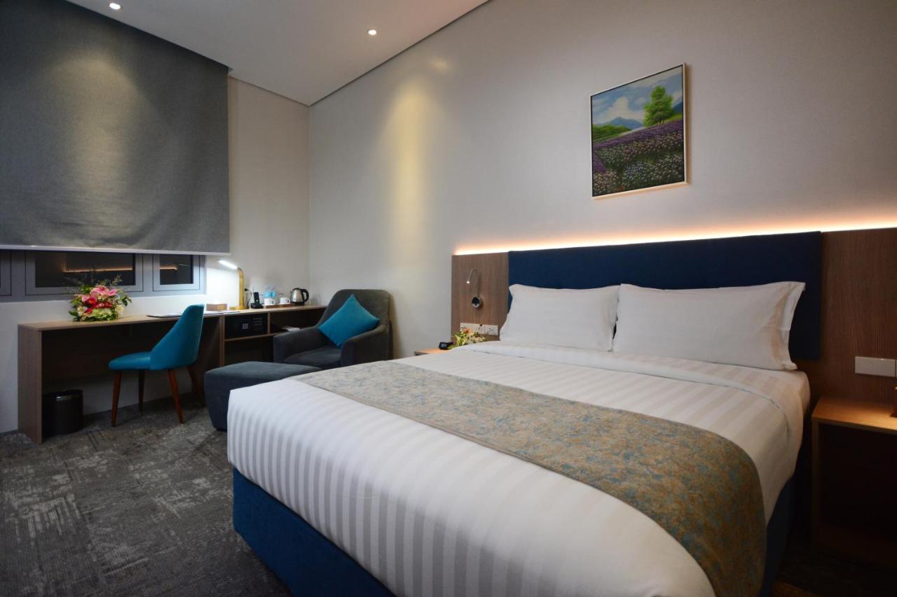 Blue Lotus Hotel Davao Zewnętrze zdjęcie